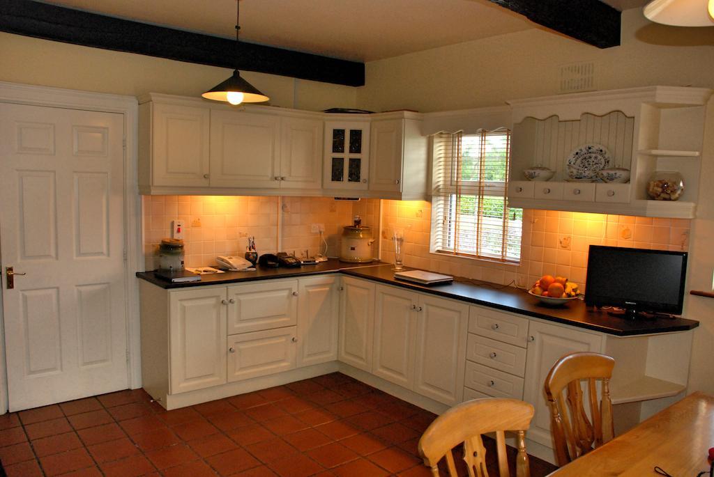 Lemongrove House Panzió Enniscorthy Kültér fotó